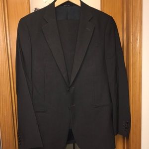 Armani Collezioni Gray textured 2-piece suit